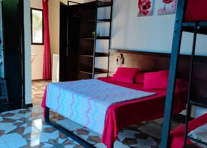 Miradia Pensión 3*